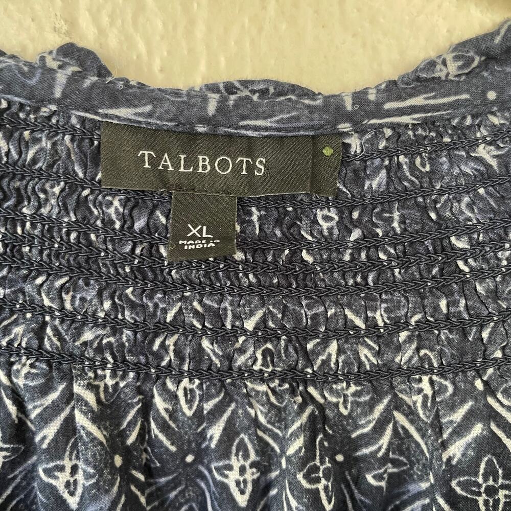 Talbots size L (Runs small) Smocked Babydoll blouse blue - Picture 2 of 10